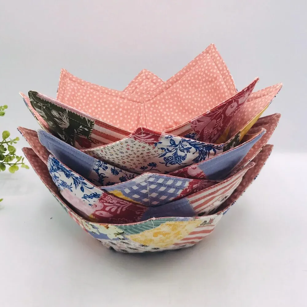Microwave Soup Bowl Cozy: Reversible, Patchwork Rose Cottage Garden